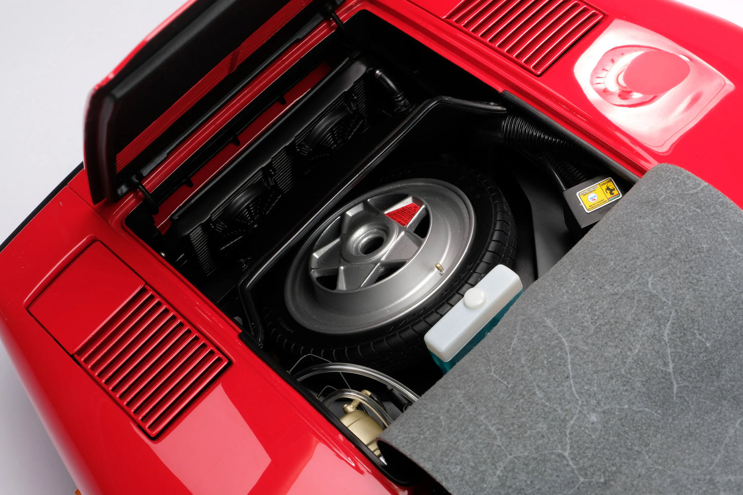 Amalgam Ferrari 288 GTO (1984) | Limited Edition 1:8 SCALE (*Shipping included*)