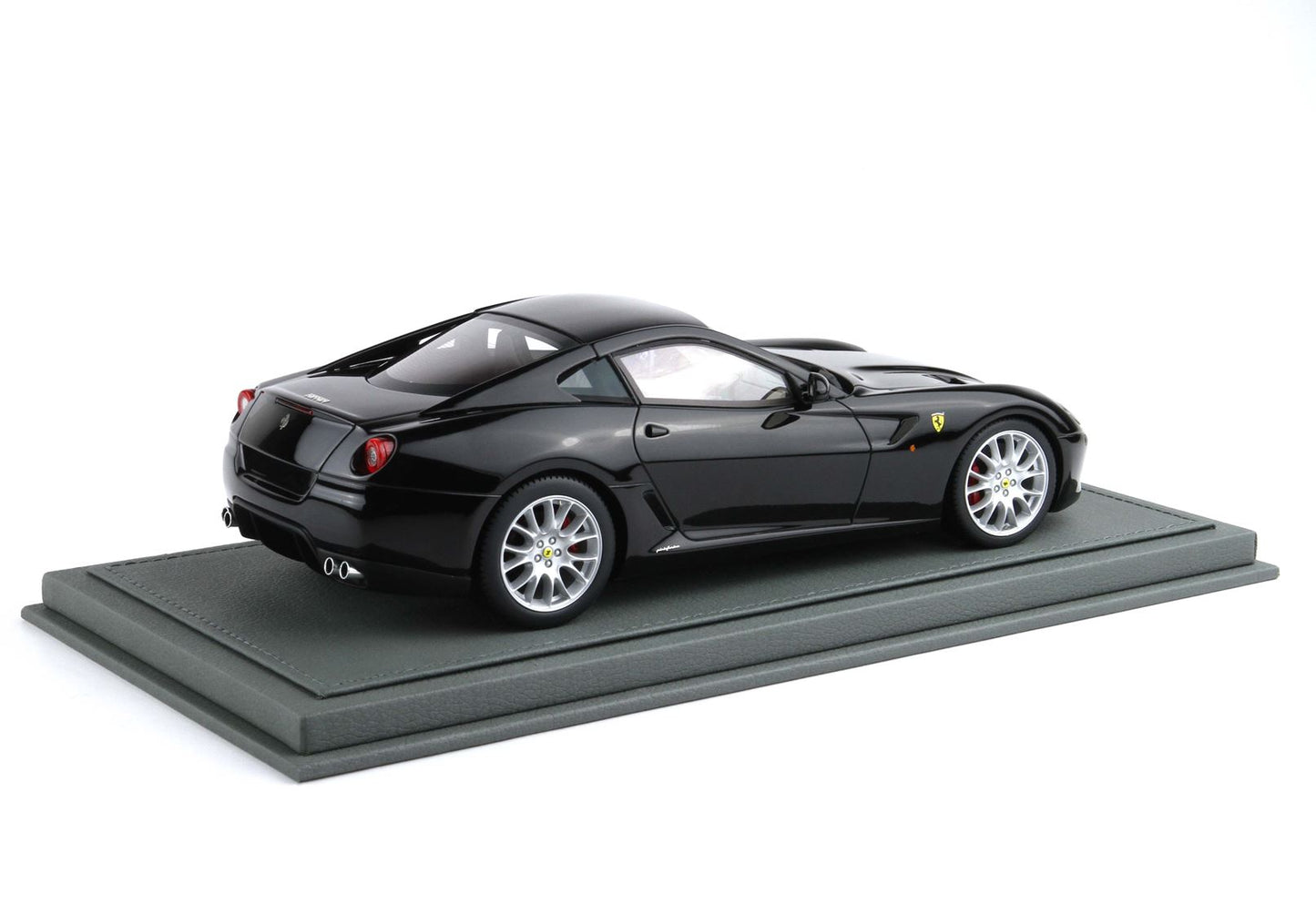 BBR *POSTAGE INCLUDED* FERRARI 599 GTB FIORANO 1/18 2006 Manual Gear DS Black Available Q4 2024 1/18 BBR1872D Pre-Order