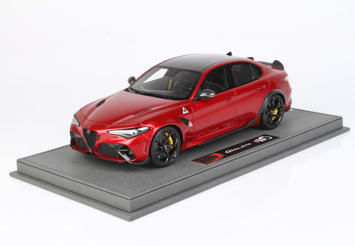 Sold Out BBR *POSTAGE INCLUDED* Alfa Romeo Giulia GTA Rosso GTA yellow brakes black seat belts BBRC1851A1-21 1/18