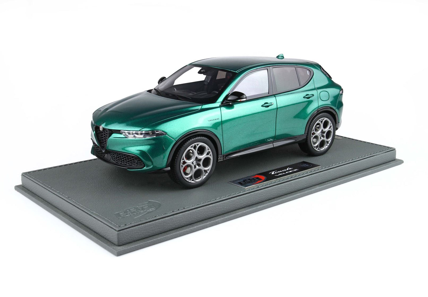 BBR *POSTAGE INCLUDED* Alfa Romeo Tonale Veloce Plug-in Hybrid 1/18 BBRC1856C Pre-Order