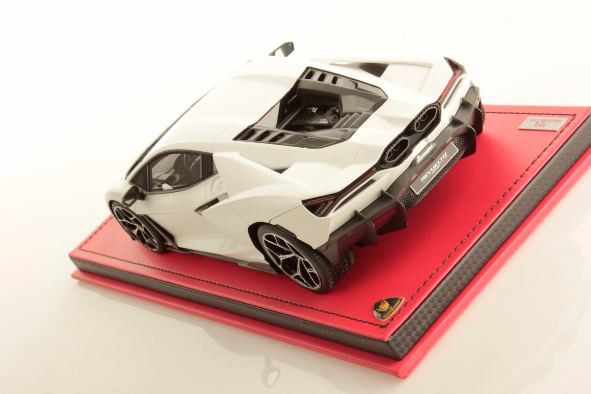 MR Collection (*shipping included*) Lamborghini Revuelto 1:18 LAMBO058C