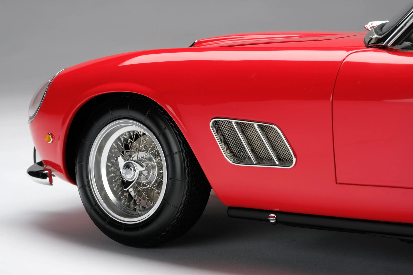 Amalgam Ferrari 250 GT California Spyder SWB (1960) | Limited Edition in Red 1:8