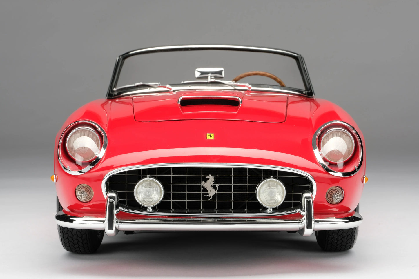 Amalgam Ferrari 250 GT California Spyder SWB (1960) | Limited Edition in Red 1:8