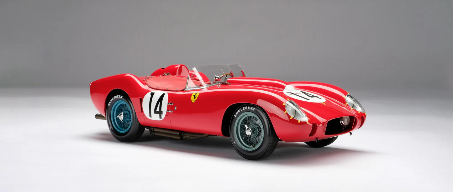 Amalgam Ferrari 250 TR - 1958 Le Mans Winner 1:8 SCALE