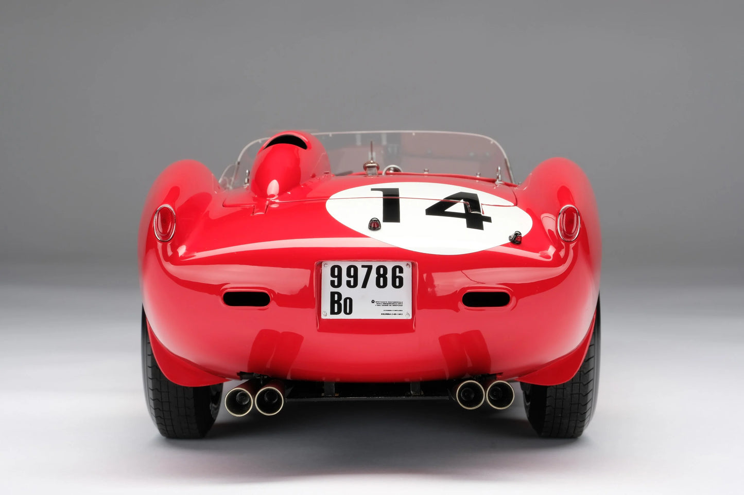 Amalgam Ferrari 250 TR - 1958 Le Mans Winner 1:8 SCALE