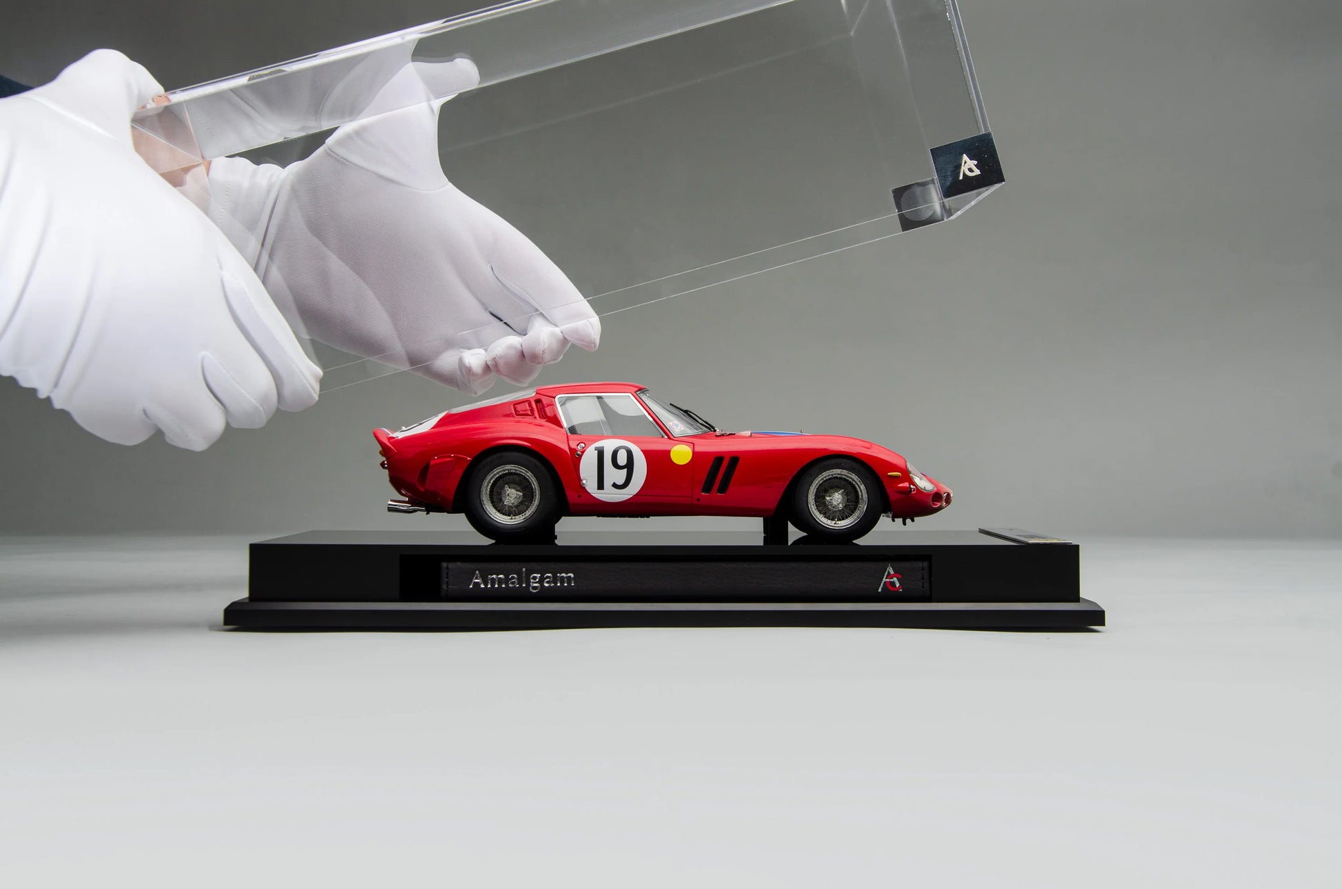 Amalgam Ferrari 250 GTO - 3705GT - 1962 Le Mans Class Winner - Race Weathered 1:18 SCALE