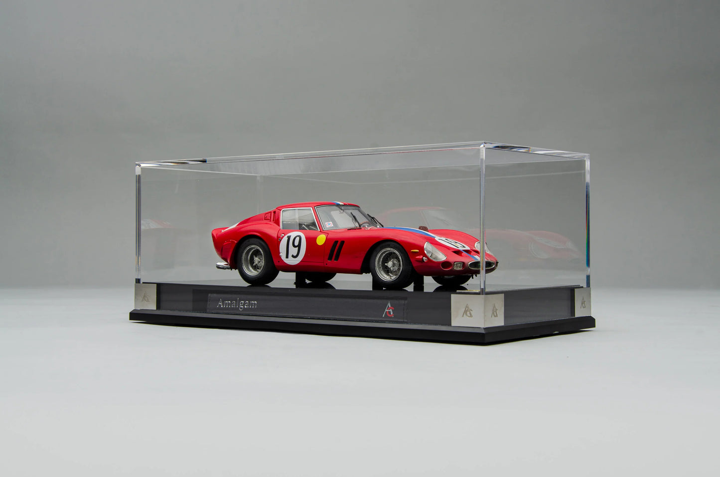 Amalgam Ferrari 250 GTO - 3705GT - 1962 Le Mans Class Winner - Race Weathered 1:18 SCALE