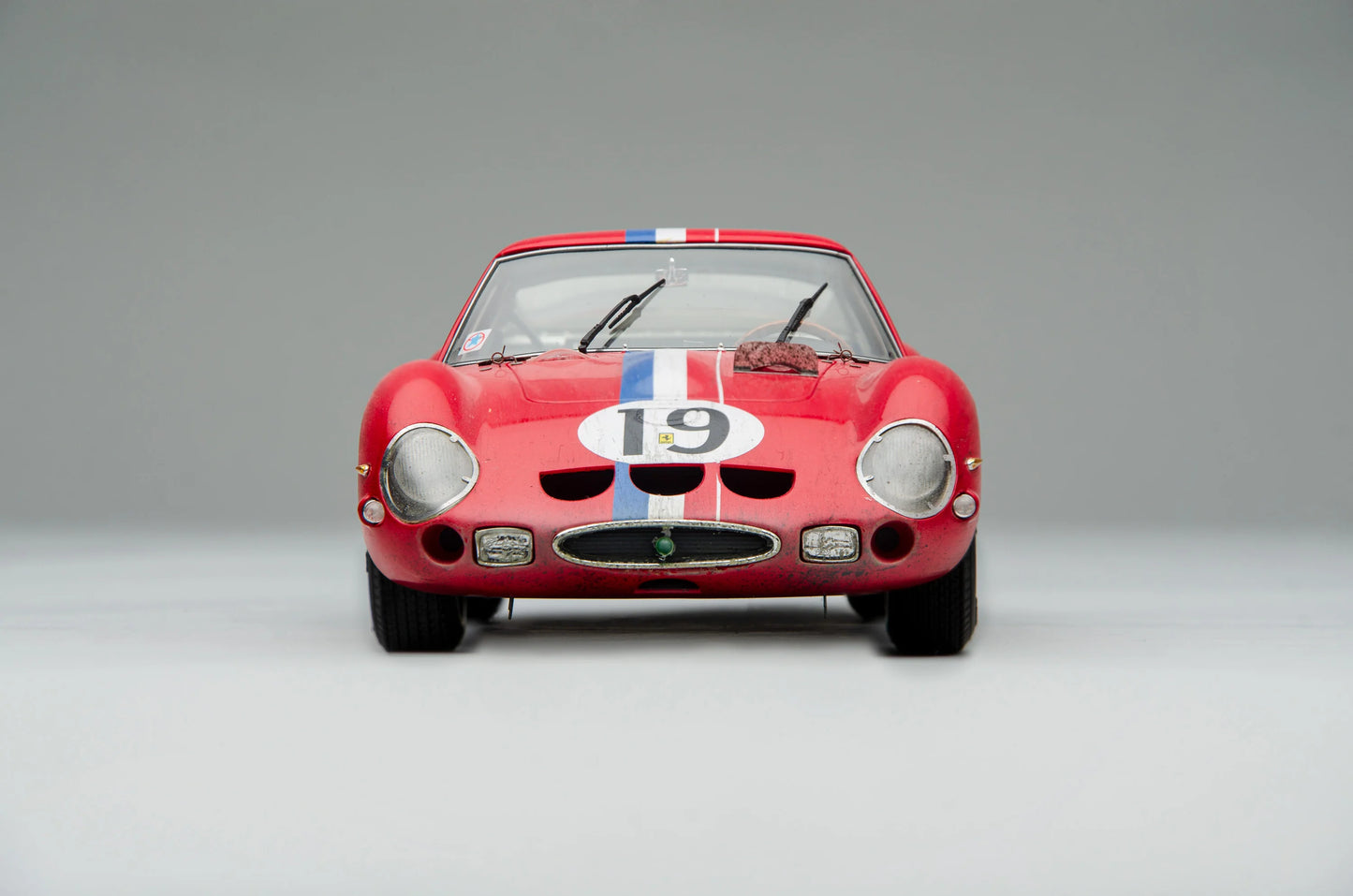 Amalgam Ferrari 250 GTO - 3705GT - 1962 Le Mans Class Winner - Race Weathered 1:18 SCALE