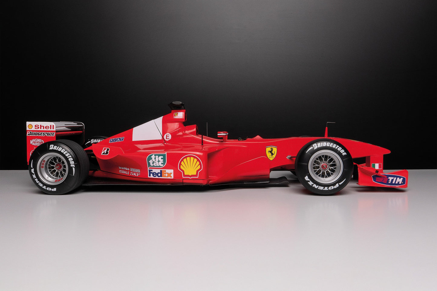 Amalgam Ferrari F1-2000 - Super Detailed Edition 1:8 SCALE