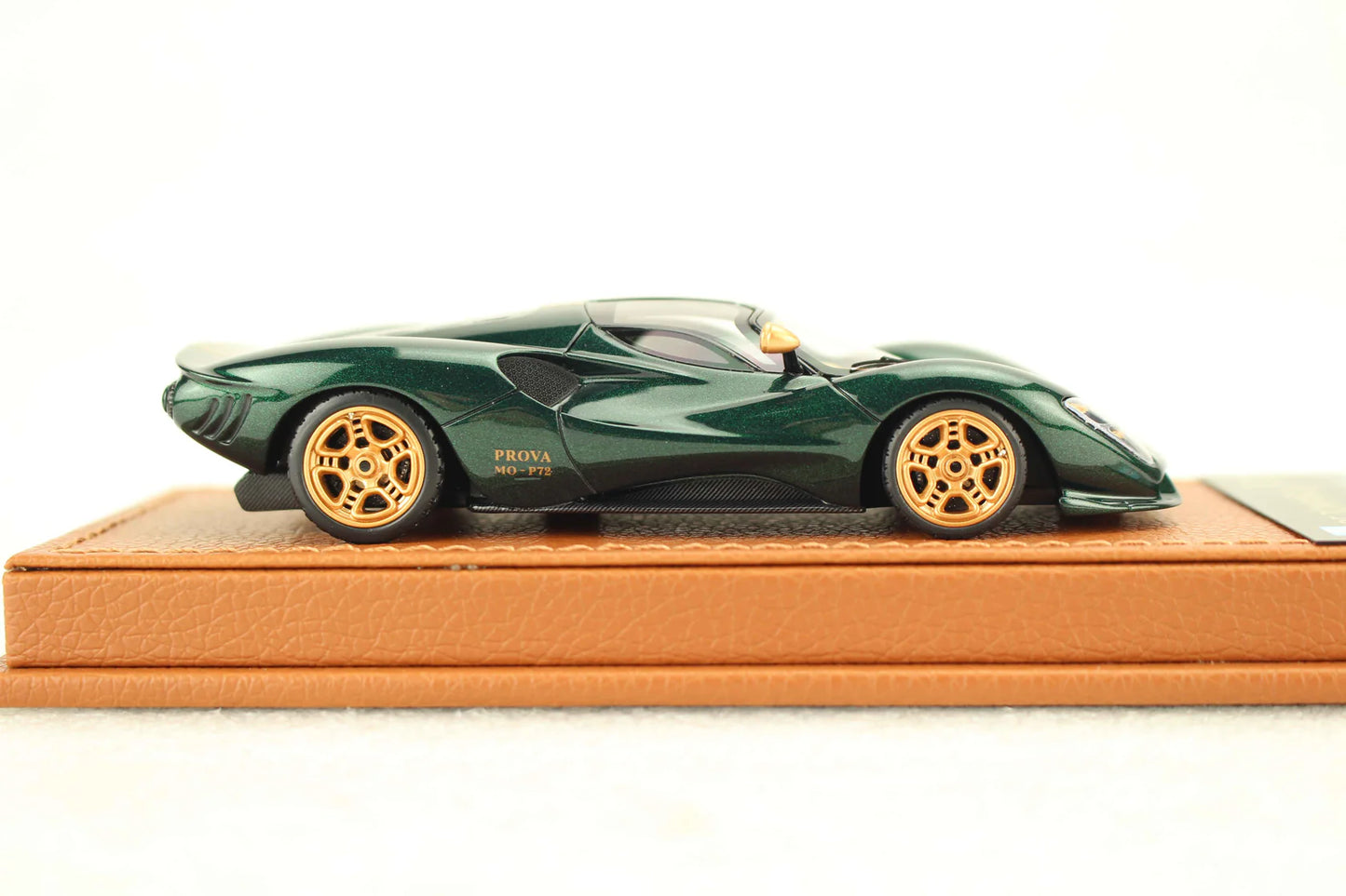 Peako Model  1/43 De Tomaso P72 2020 Green Metallic Limited 100 pcs