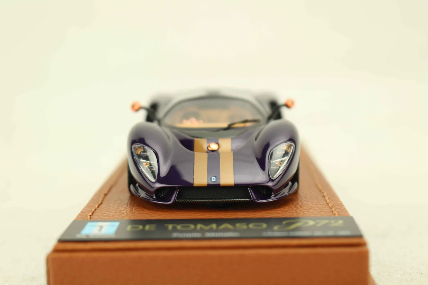 Peako Model 1/43 De Tomaso P72 2020 Purple Metallic Limited 100 pcs