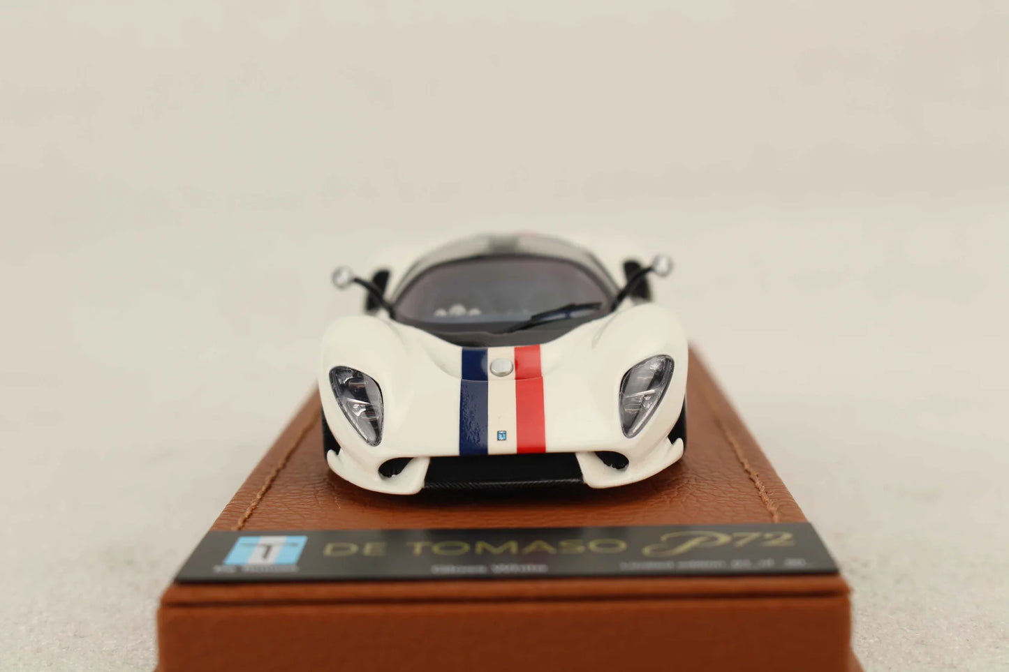 Peako 1/43 De Tomaso P72 Lemans Classic Model Gloss White with Stripe Ltd 50 pcs