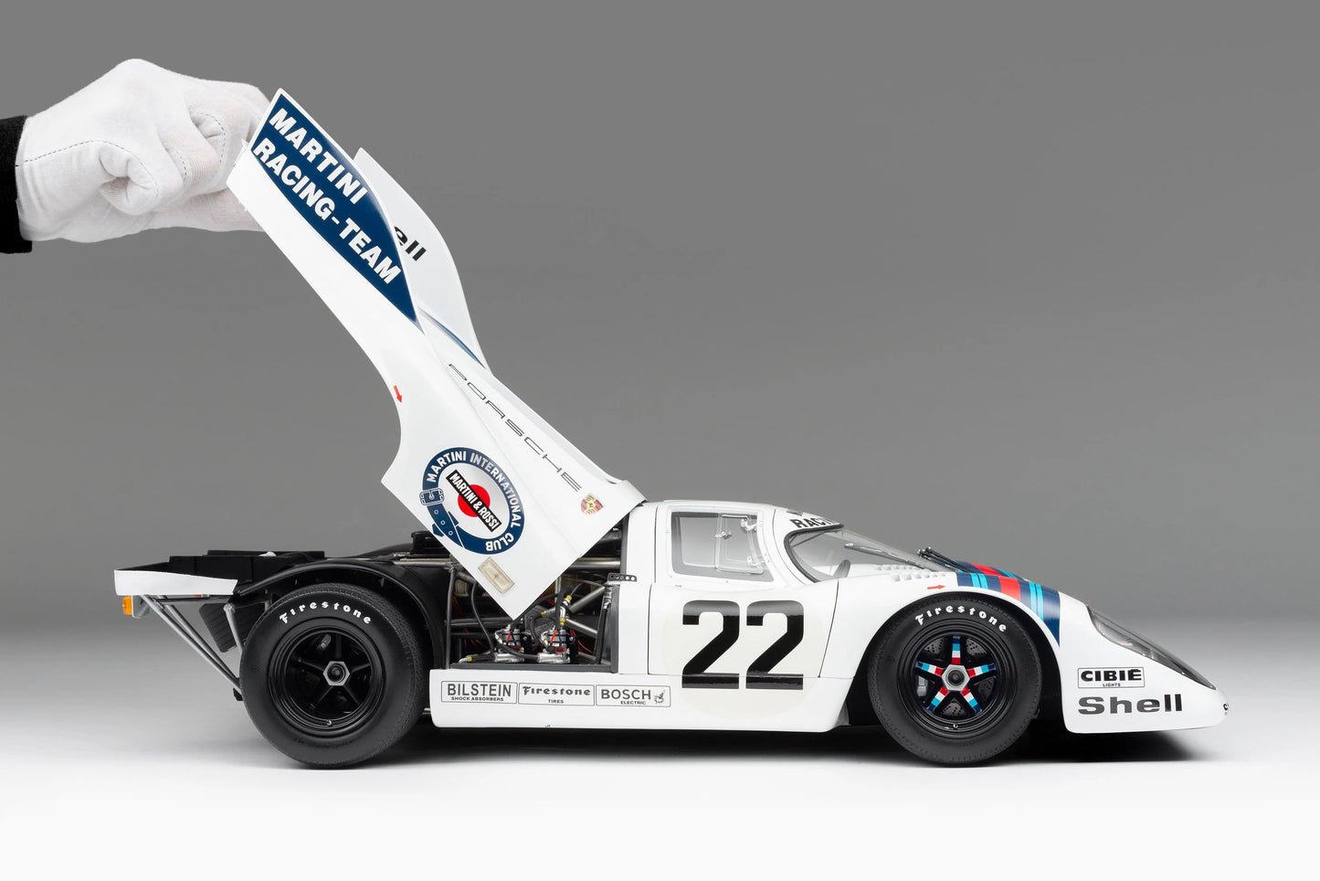 Amalgam Porsche 917 KH - 1971 Le Mans Winner - Martini Livery 1:8 SCALE