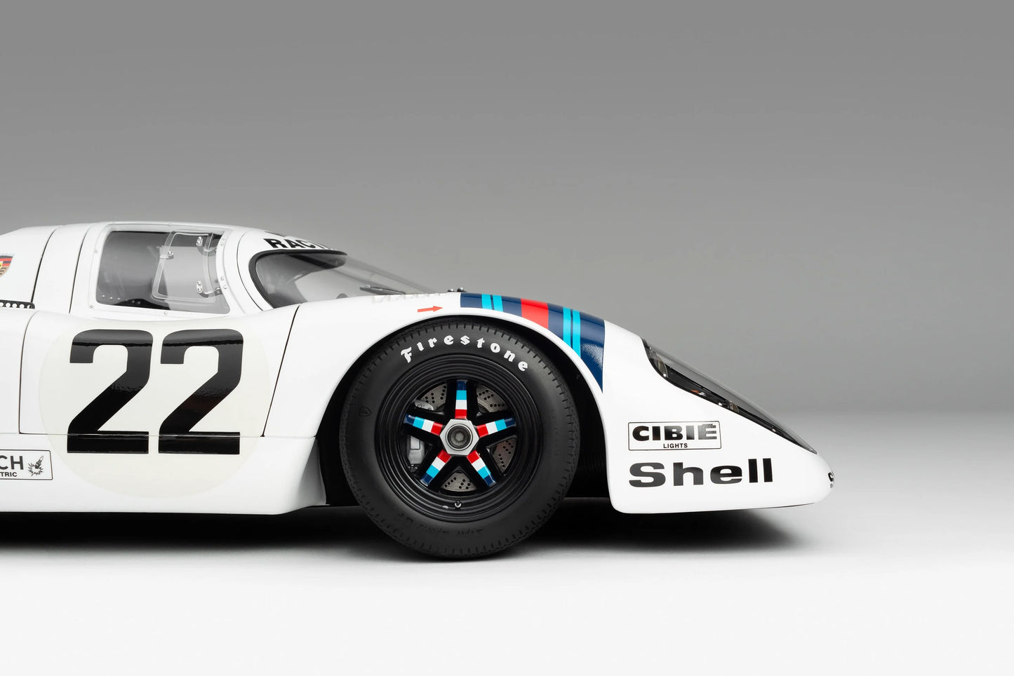 Amalgam Porsche 917 KH - 1971 Le Mans Winner - Martini Livery 1:8 SCALE