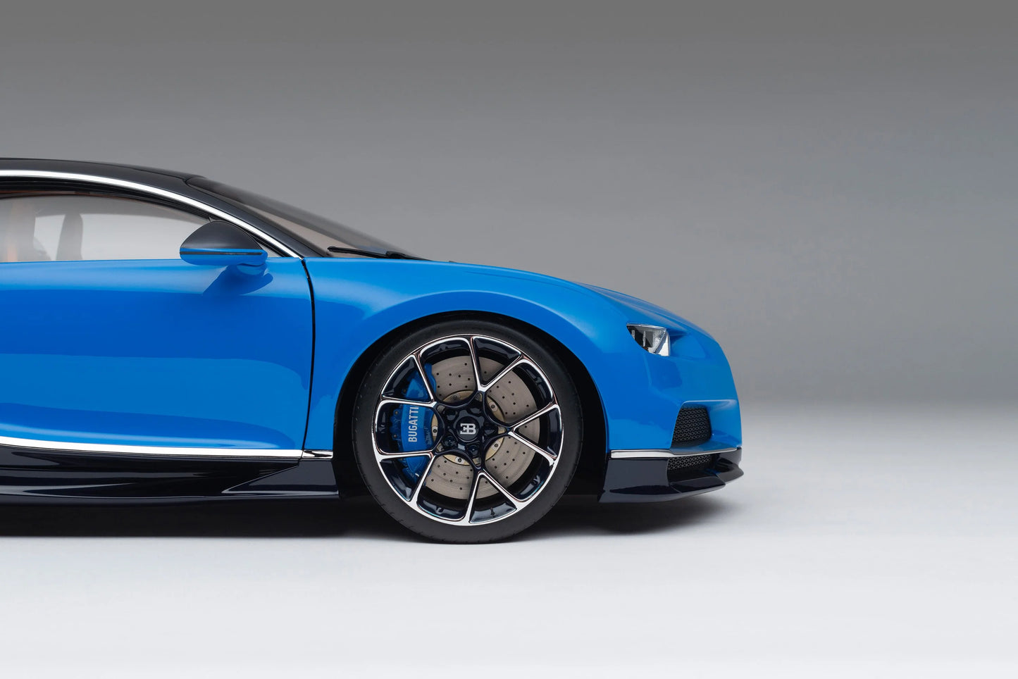 Amalgam (*shipping included*) Bugatti Chiron (2016) LE 1/8