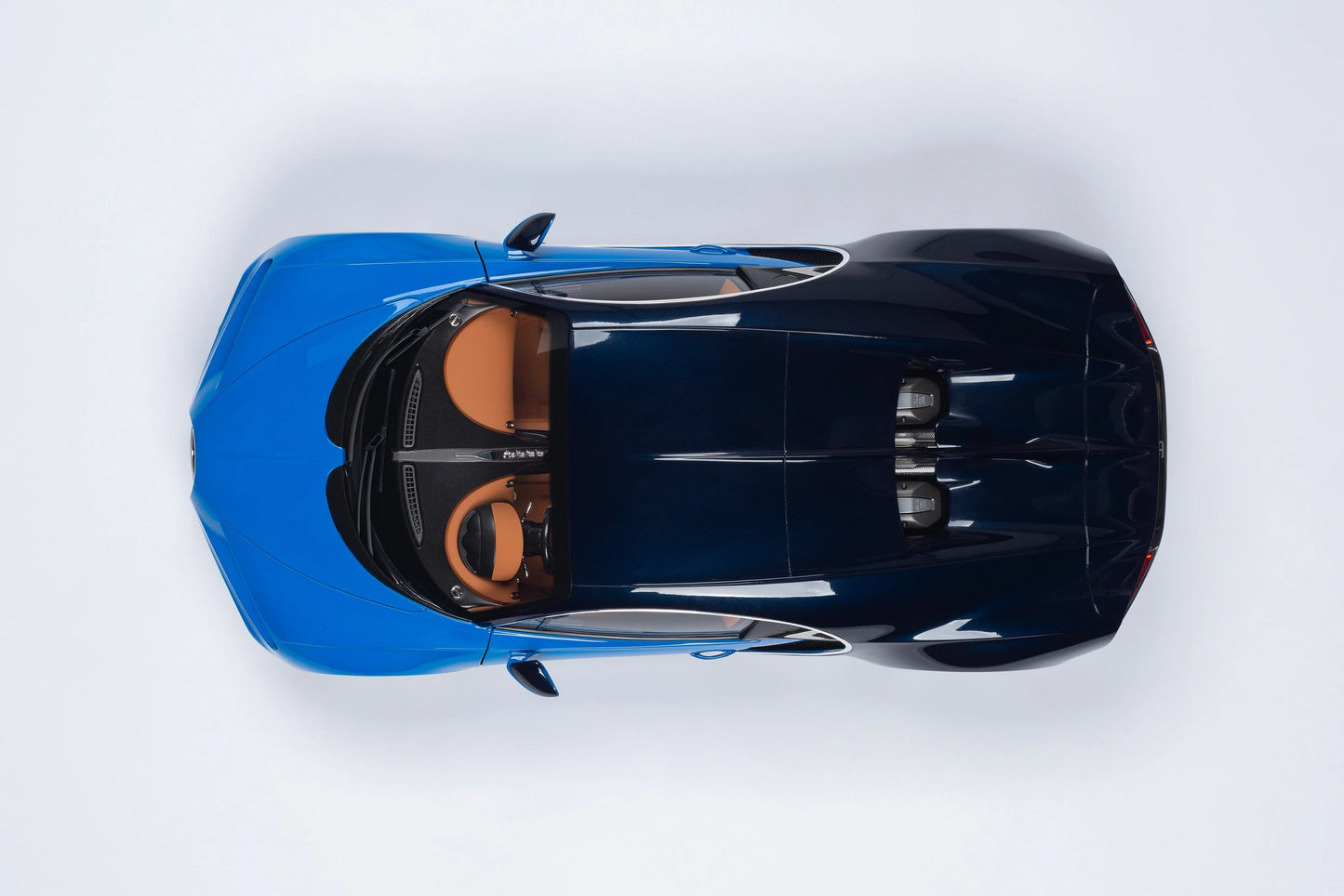 Amalgam (*shipping included*) Bugatti Chiron (2016) LE 1/8