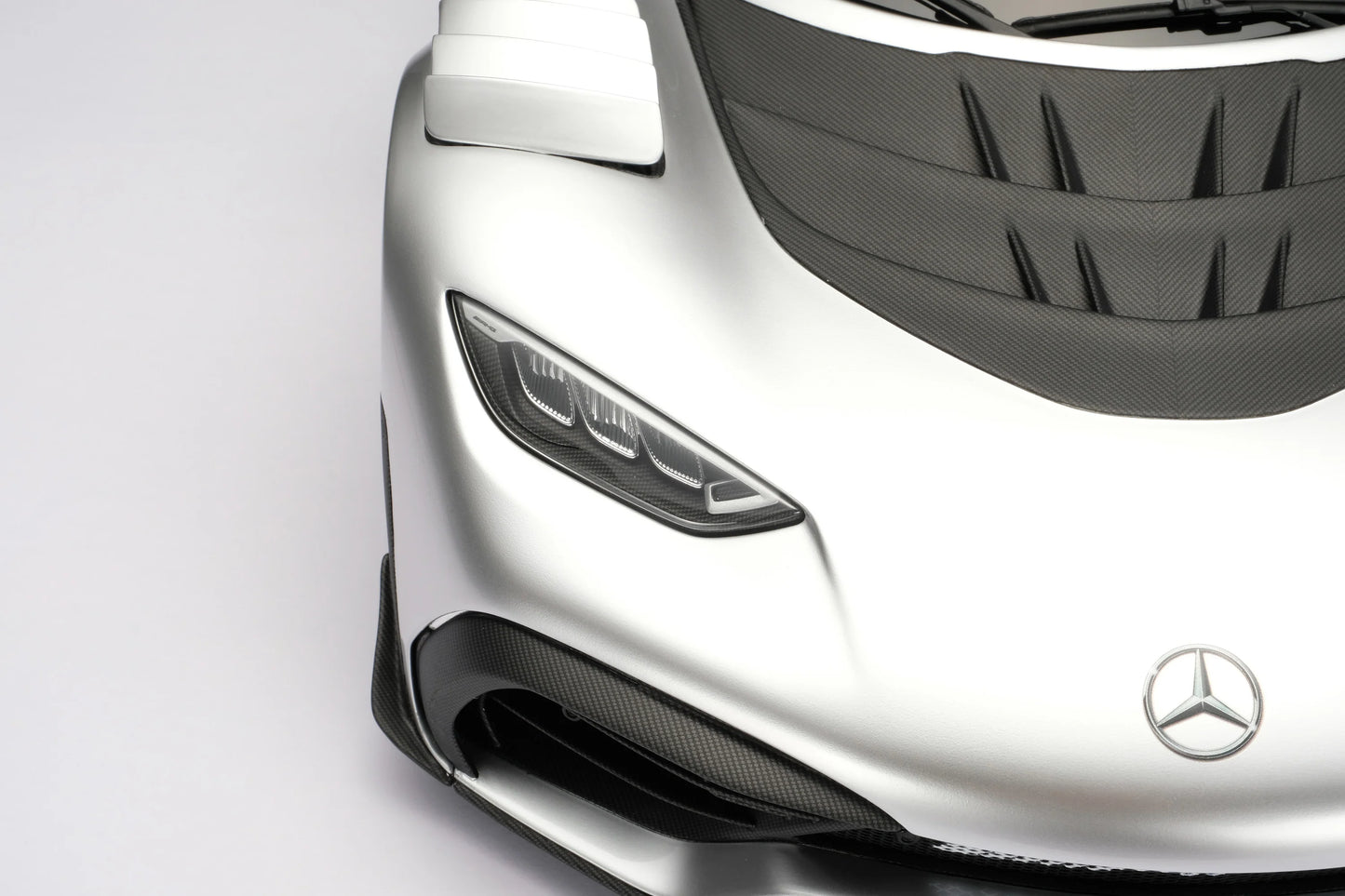 Amalgam Mercedes-AMG ONE (2022) | Limited Edition 1:8 SCALE