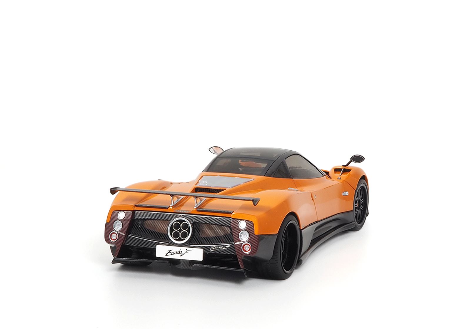 BBR *POSTAGE INCLUDED* Pagani Zonda F diecast full open Arancio St