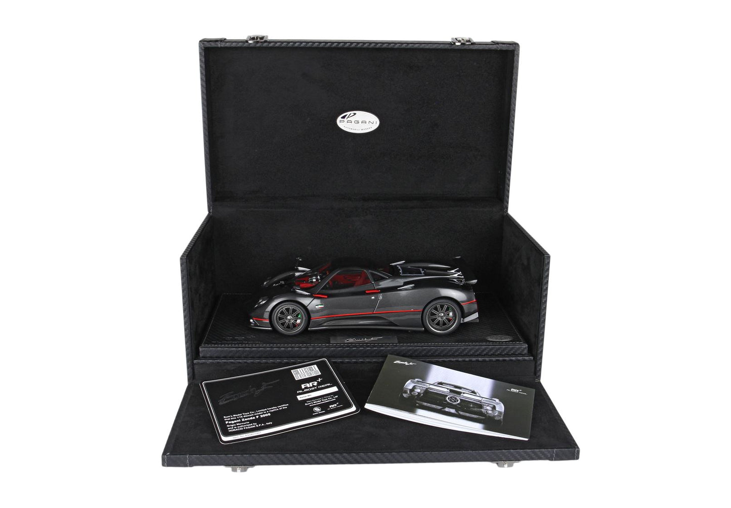 BBR Pagani Zonda F diecast full open Gloss carbon Black with red stripe - SPECIAL PACK 850410021DIE 1/18 Pre-Order