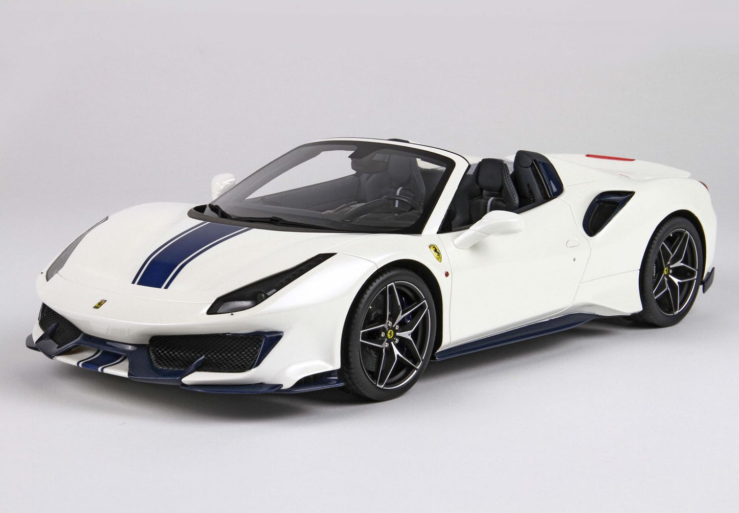 BBR Ferrari 488 Pista Spider Open roof Bianco Italia 1/12 PO