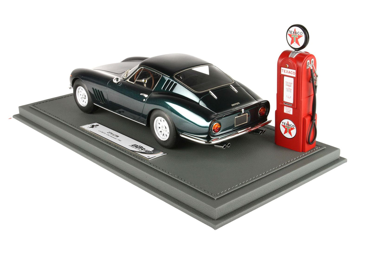 BBR Ferrari 275 GTB Personal Clint Eastwood with Texaco petrol pump 1/18 BBR1823T