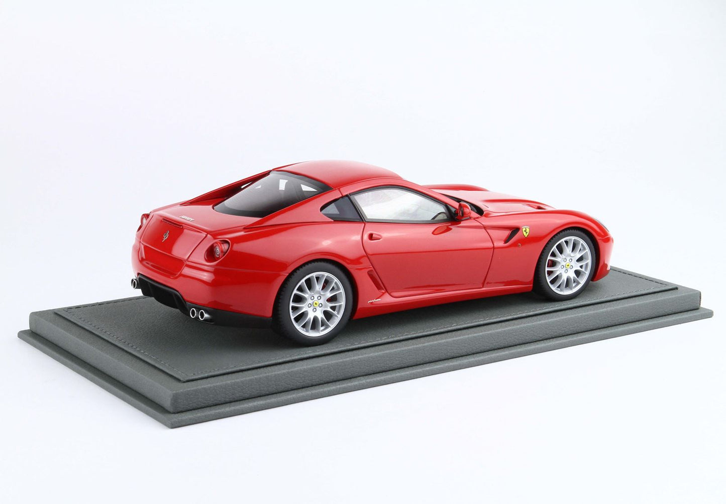 BBR *POSTAGE INCLUDED* FERRARI 599 GTB FIORANO 2006 1/18 Manual Gear Race Red Ava. Q4 2024 1/18 BBR1872A Pre-Order