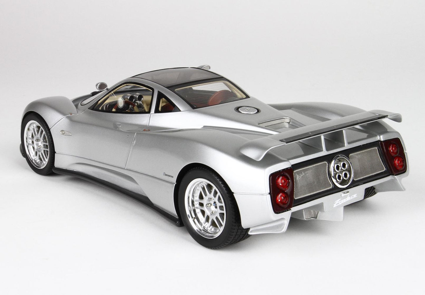 BBR Pagani ZONDA C12 001 1999 Silver 20th anniversary restoration 1/18 P18170A Pre-Order