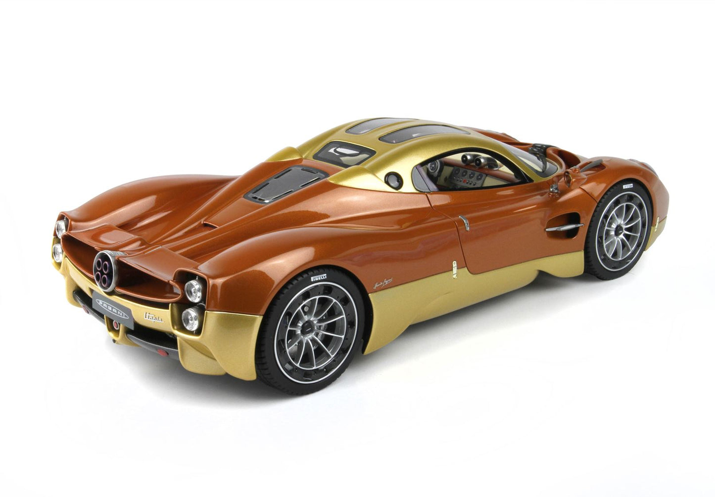 BBR Pagani Utopia metallic Bronze 1/18 P18223D