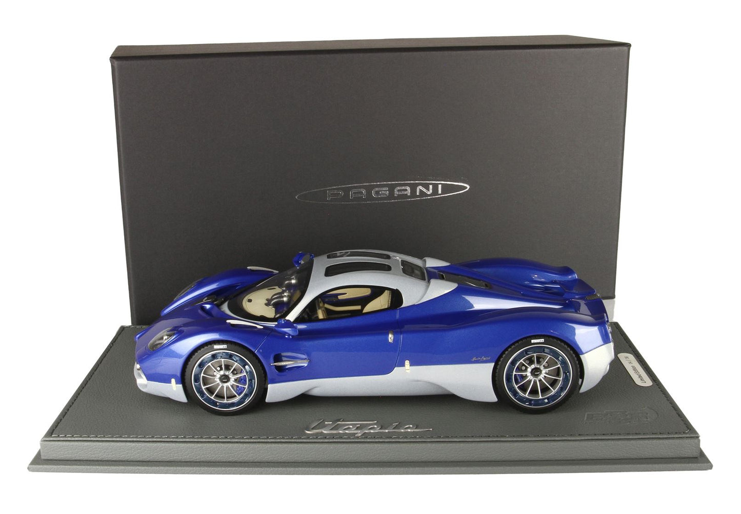 BBR Pagani Utopia M208 Blue Metallizzato 1/18 P18223E1