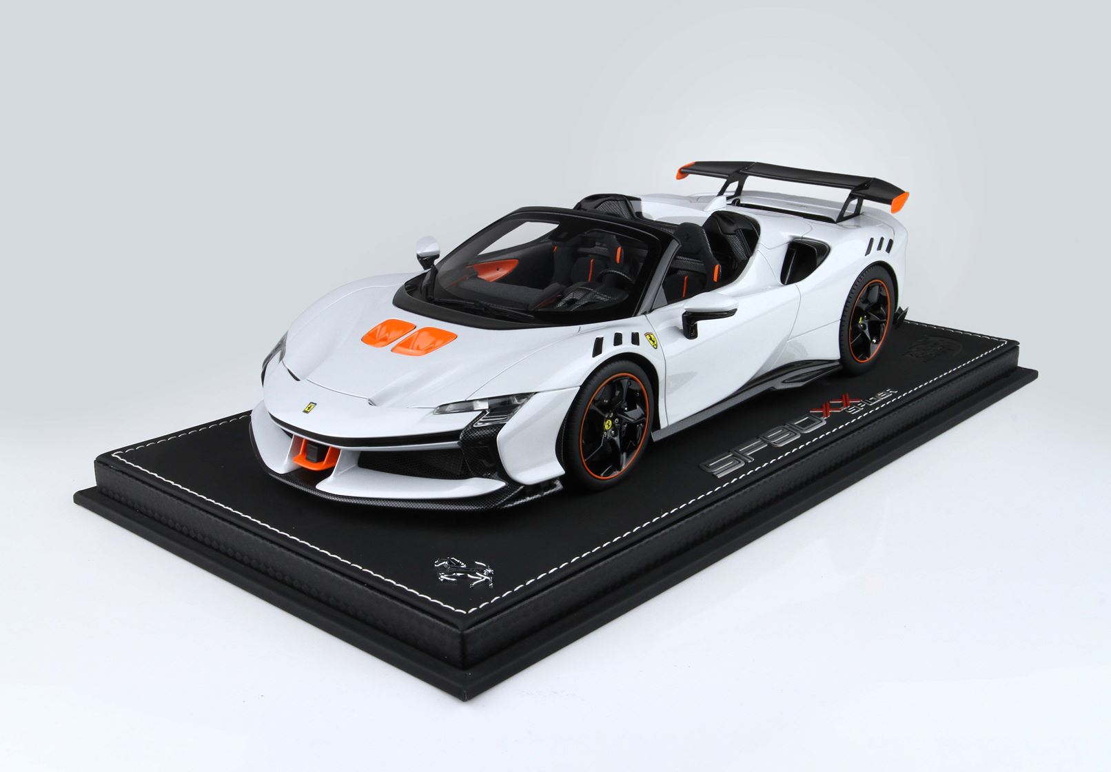 Sold Out BBR *FREE POSTAGE* Ferrari SF90 XX Spider Arctic White 1 