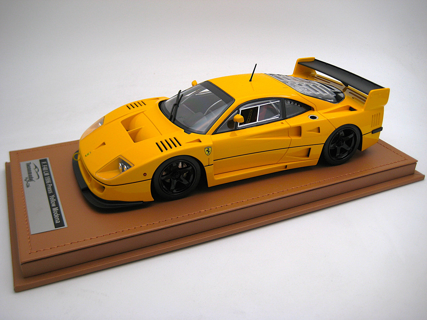 Tecnomodel Ferrari F40 LM 1996  Press version Modena Yellow  with 5 spoke silver rims  1/18