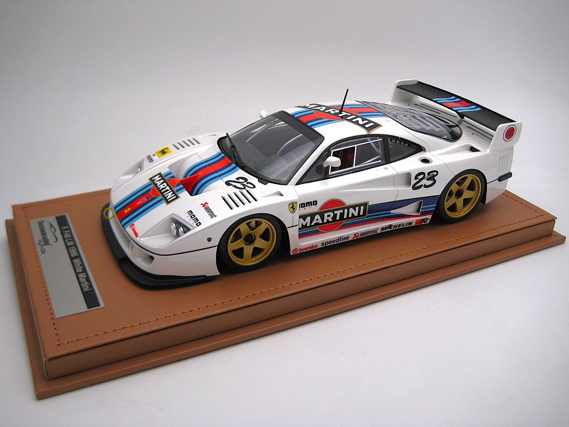 Tecnomodel TM18-286U Ferrari F40 LM 1996 White  Martini 5 Spoke Gold Rims 1/18