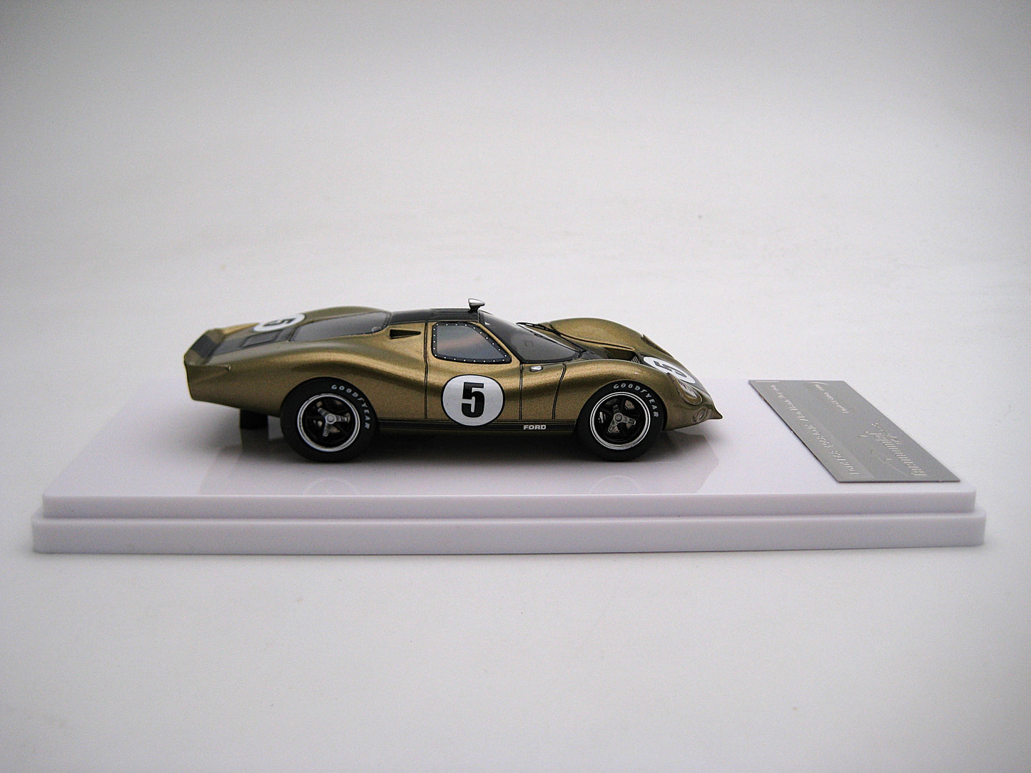 Tecnomodel TM43-31E Ford P68 press version 1968 Gold Limited  Edition Alan Mann 1/43