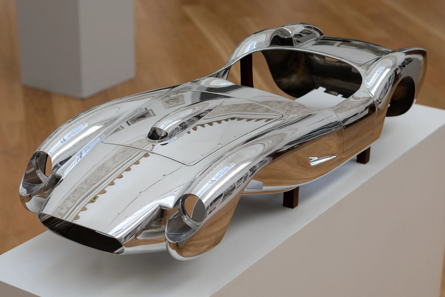 Amalgam (*shipping included*) Ferrari 250 TR Aluminium Body Replica - Polished Finish 1:4 SCALE