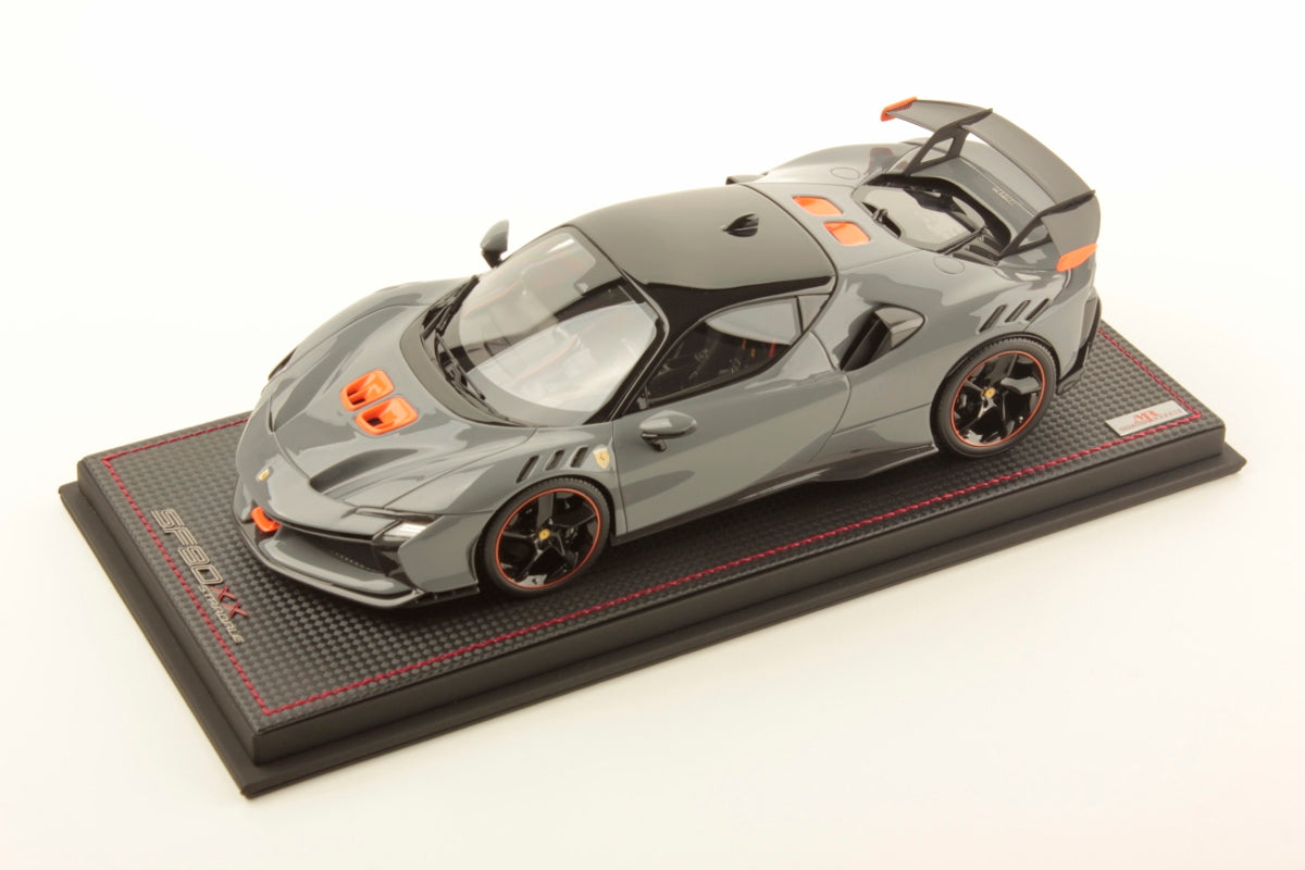 MR Collection Ferrari SF90 XX Stradale 1:18 FE041SE2 Grigio Nardo