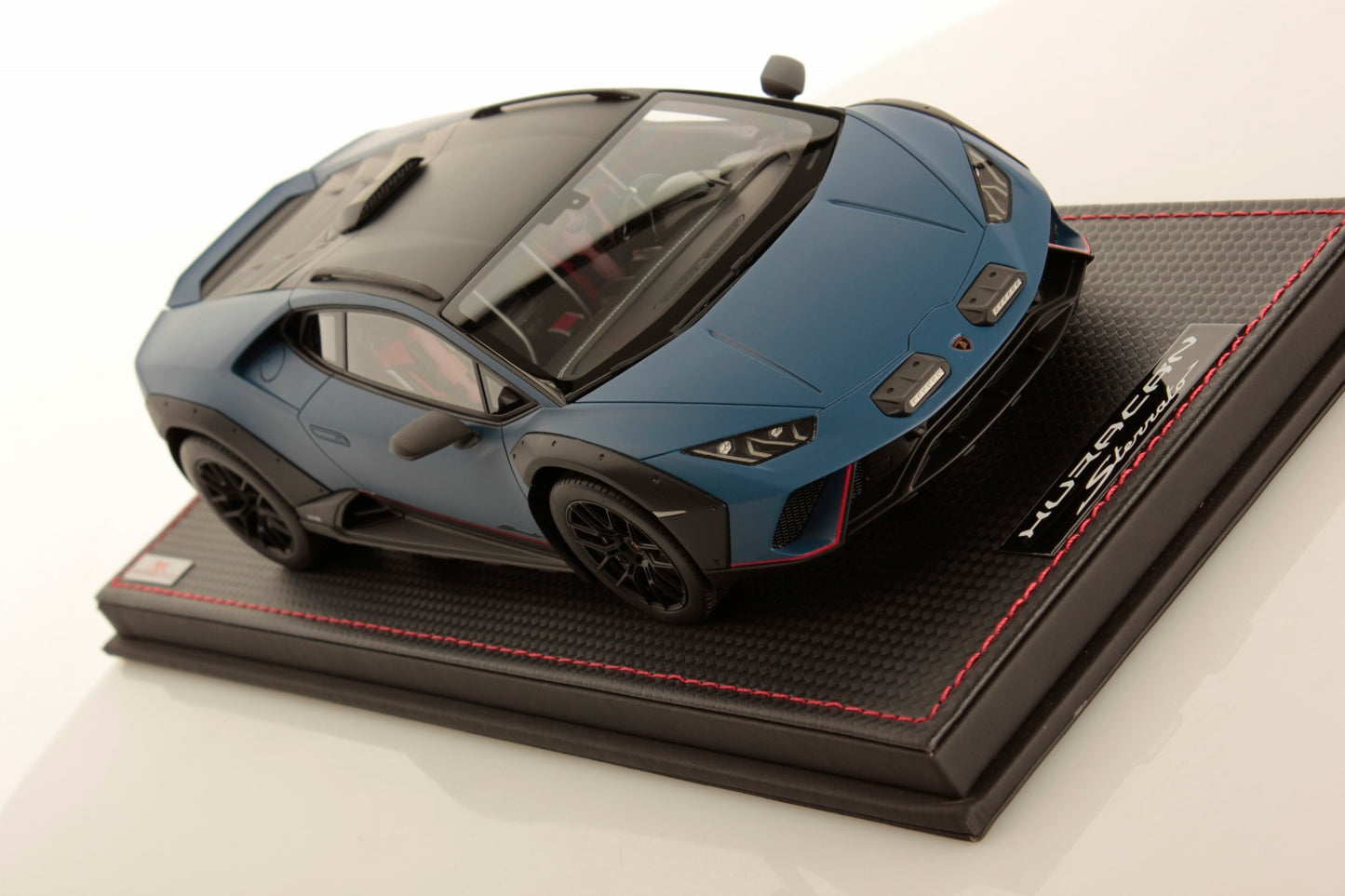 MR Collection Lamborghini Huracàn Sterrato 1:18 LAMBO057E Blu Grifo