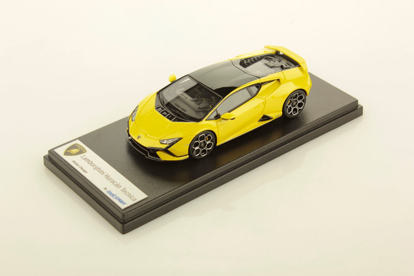 Looksmart Lamborghini Huracán Tecnica 1:43 LS536C Giallo Belenus