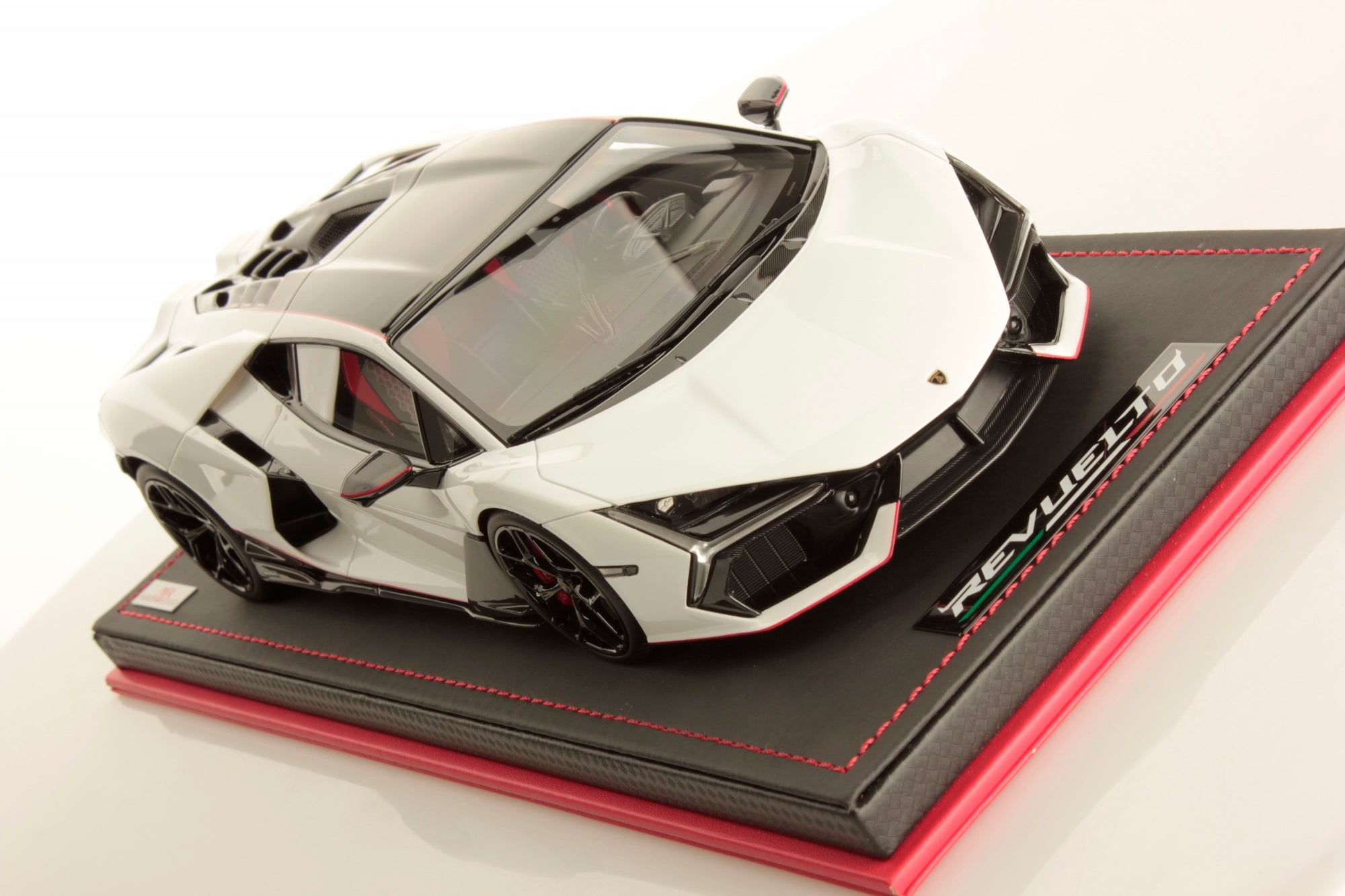 MR Collection (*shipping included*) Lamborghini Revuelto 1 MR Collection (*shipping included*) Lamborghini Revuelto 1