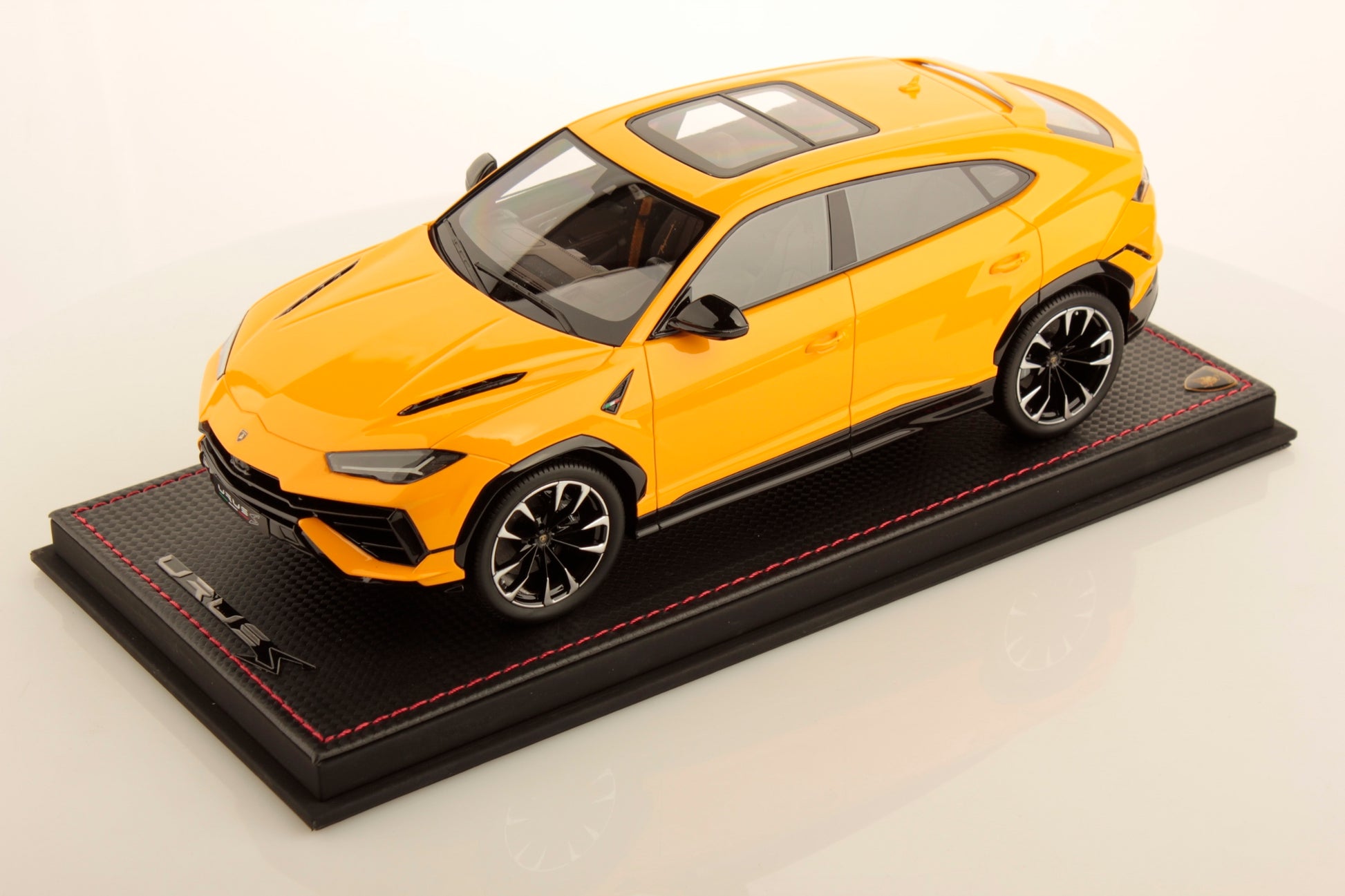 MR Collections Lamborghini Urus S 1:18 LAMBO055SE2 Bronzo Hypnos