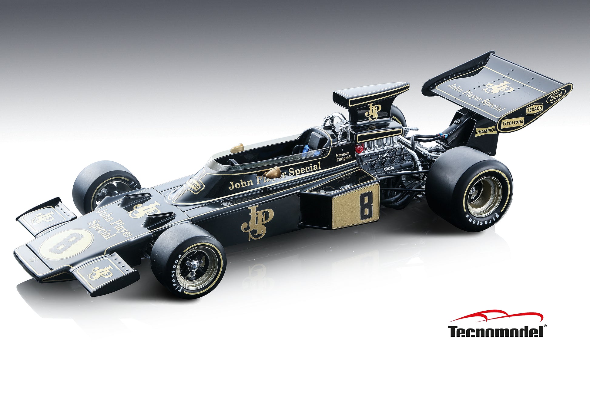 Tecnomodel TM18-257A Lotus 72 British GP 1972 (WINNER) car #8 E. Fittipaldi 165 pcs 1/18