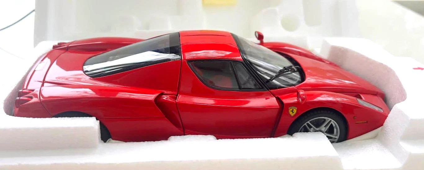 BBR 1/18 Scale ENZO FERRARI Corsa Red Diecast Model w Original Box very Rare